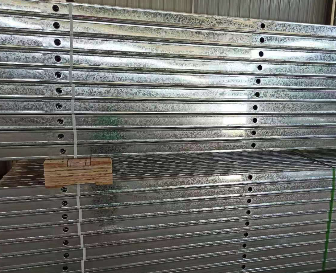 轻钢龙骨的高韧性能够有效吸收和分散地震能